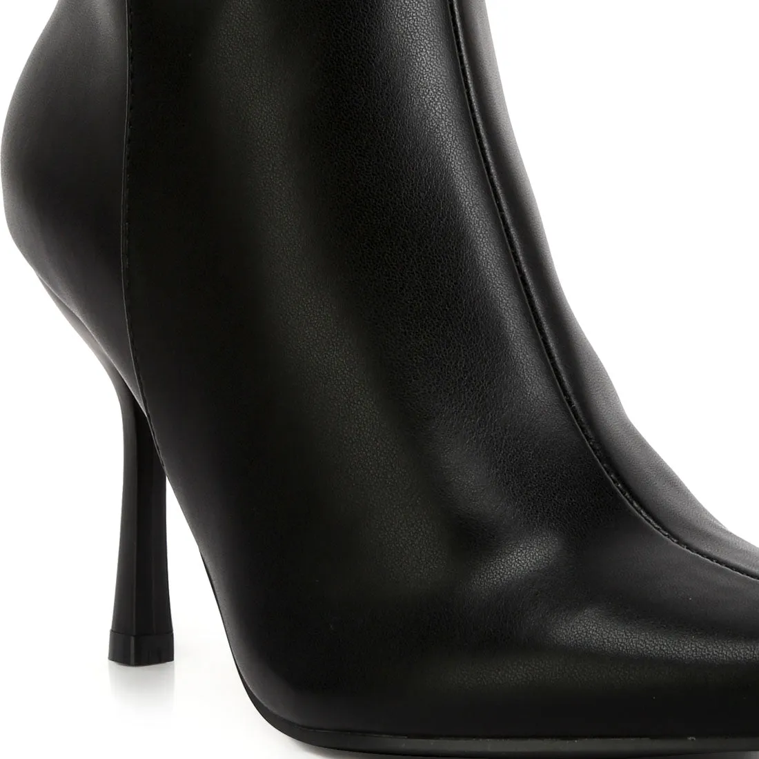 Ankle Length Stilleto Heel Boots
