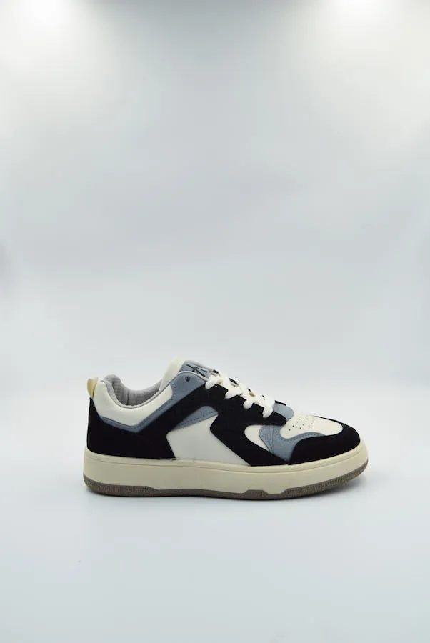 CH - Women's Sneakers