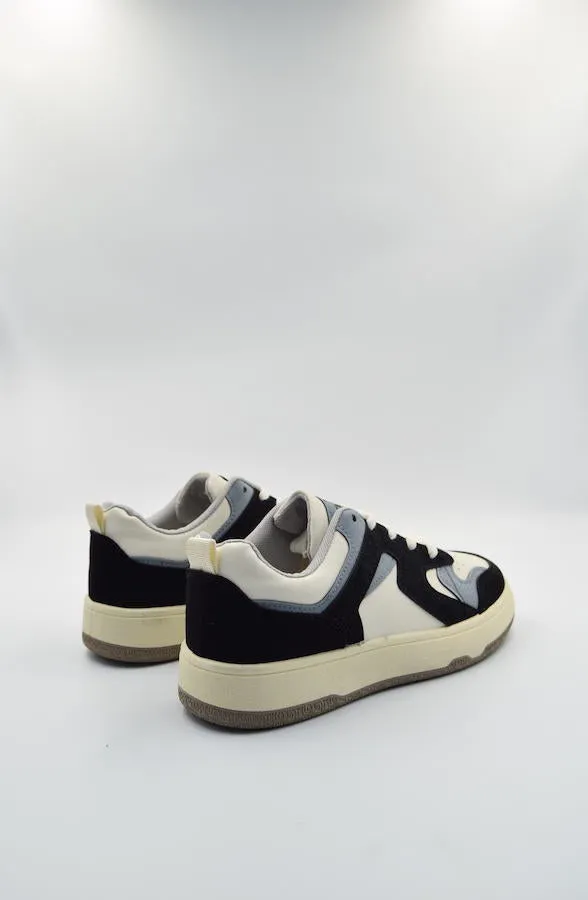 CH - Women's Sneakers