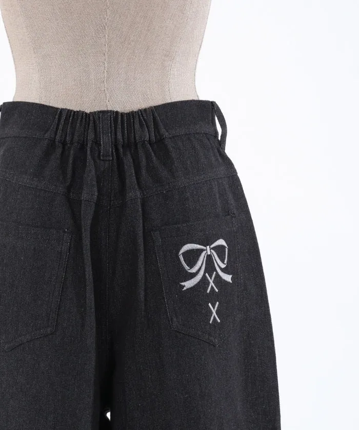 Denim Pants with Pearl Fasteners