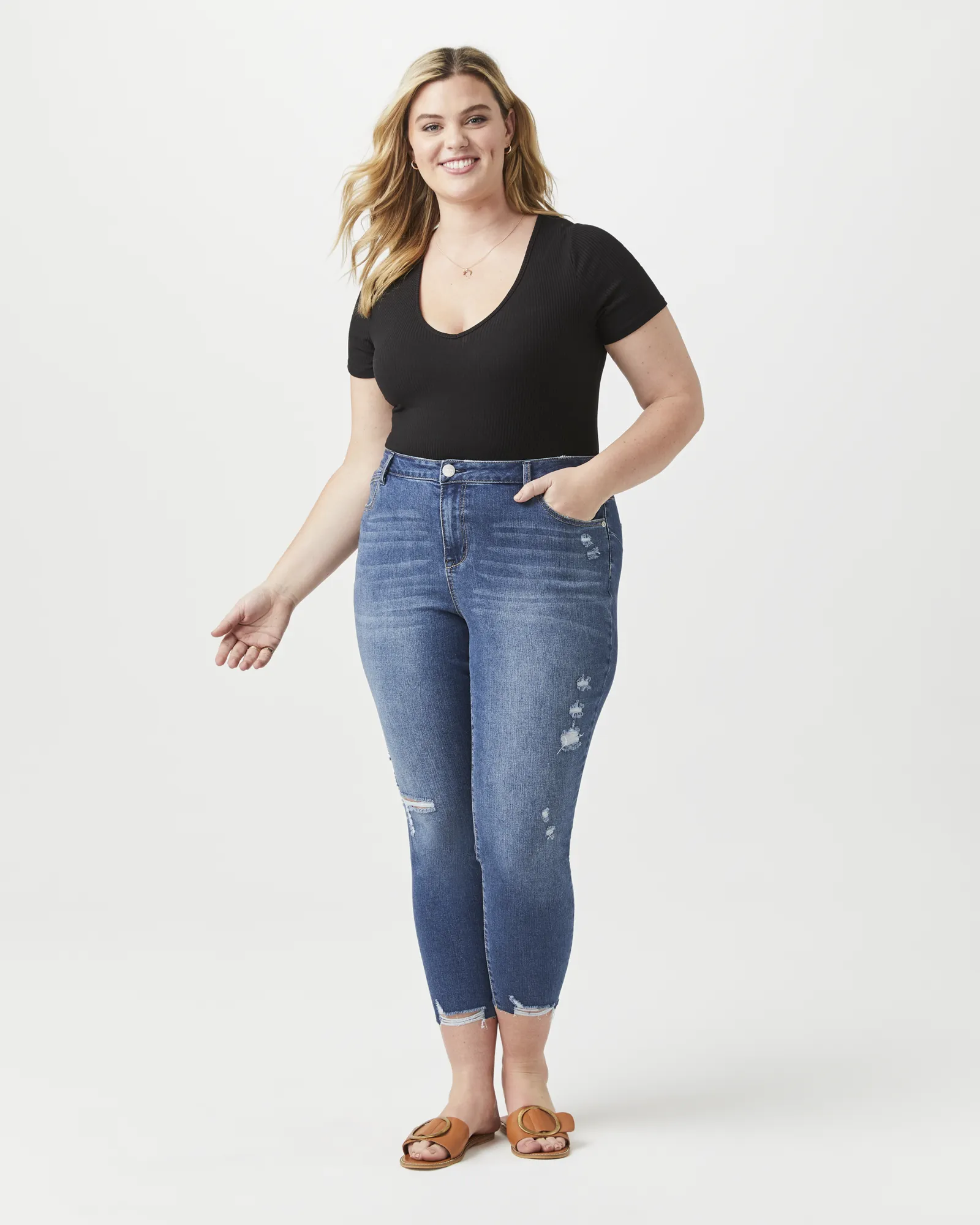 Julianna Destructed Hem Skinny | Medium Wash