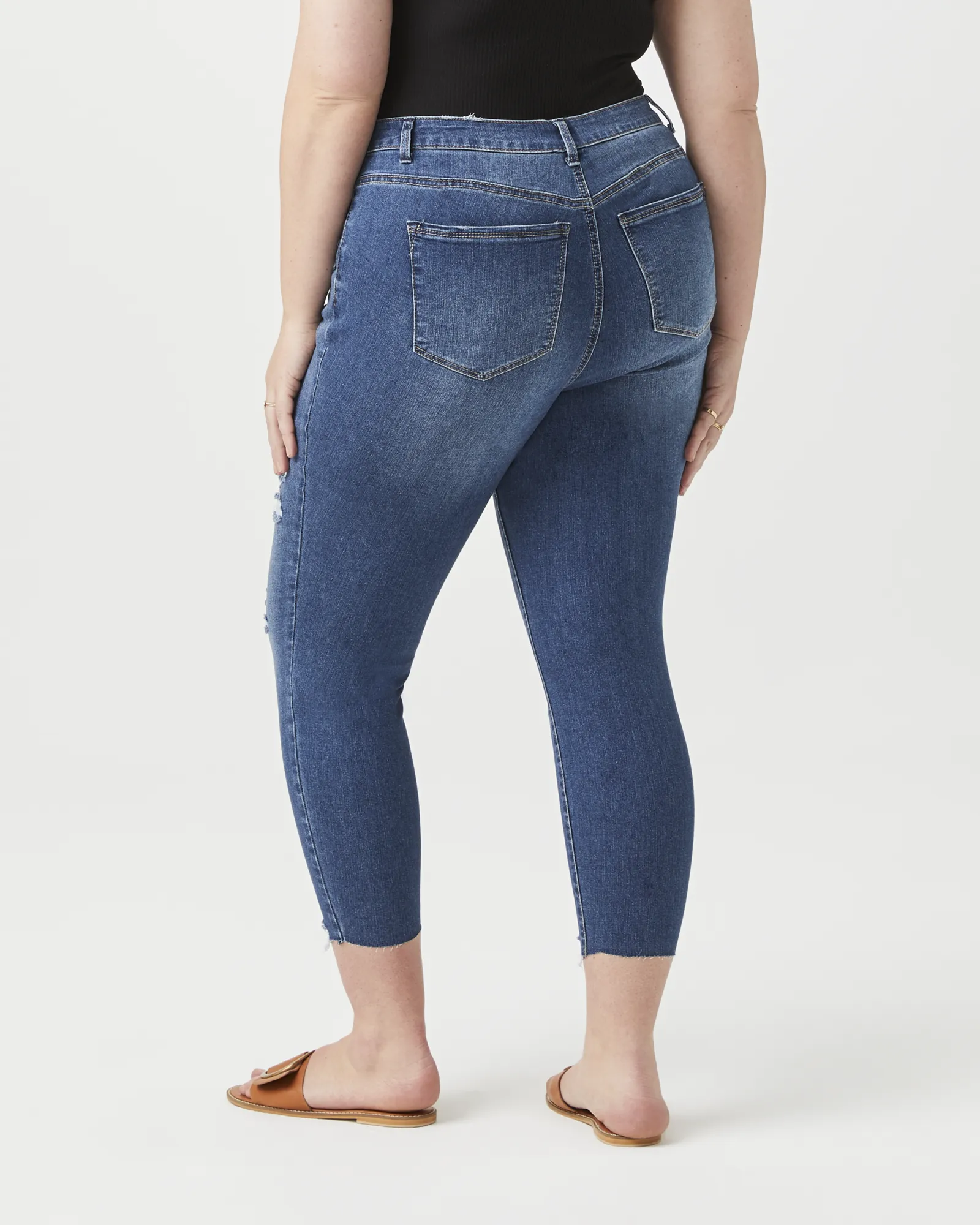 Julianna Destructed Hem Skinny | Medium Wash