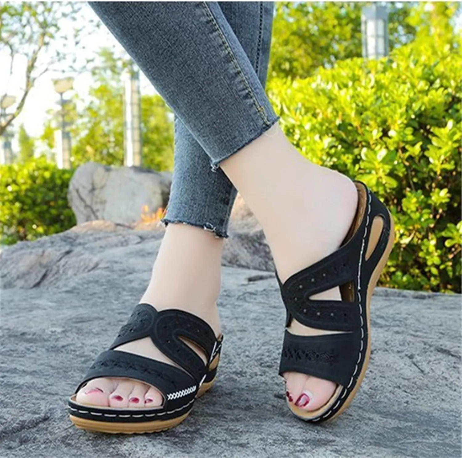 Ladmiple Sandals Women Dressy Summer Flat Walking Comfortable Arch Support Orthopedic Flip Flops Orthotic Beach Shoes Slides