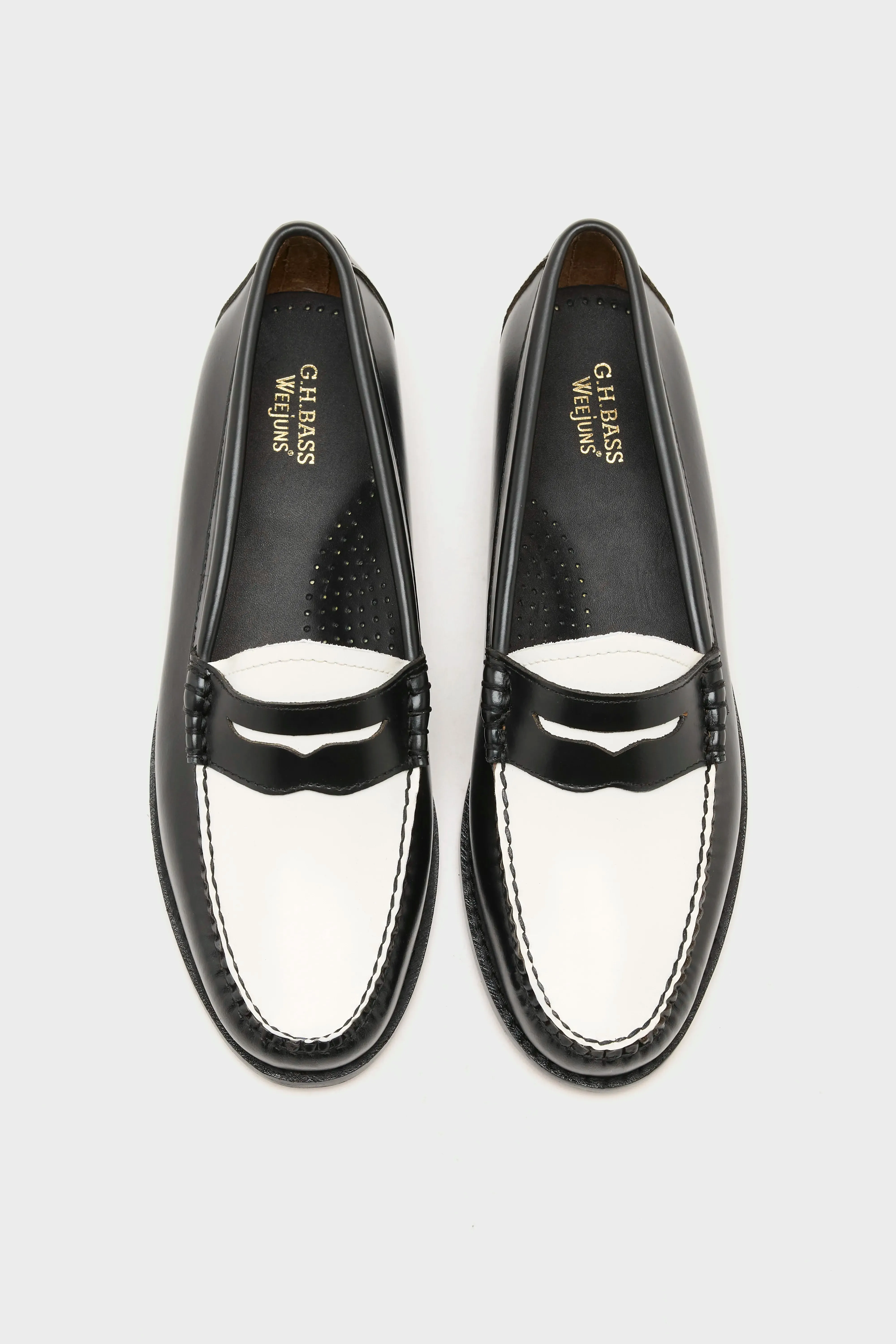 Weejuns Penny Loafers for Women   (251 / W / BLACK)