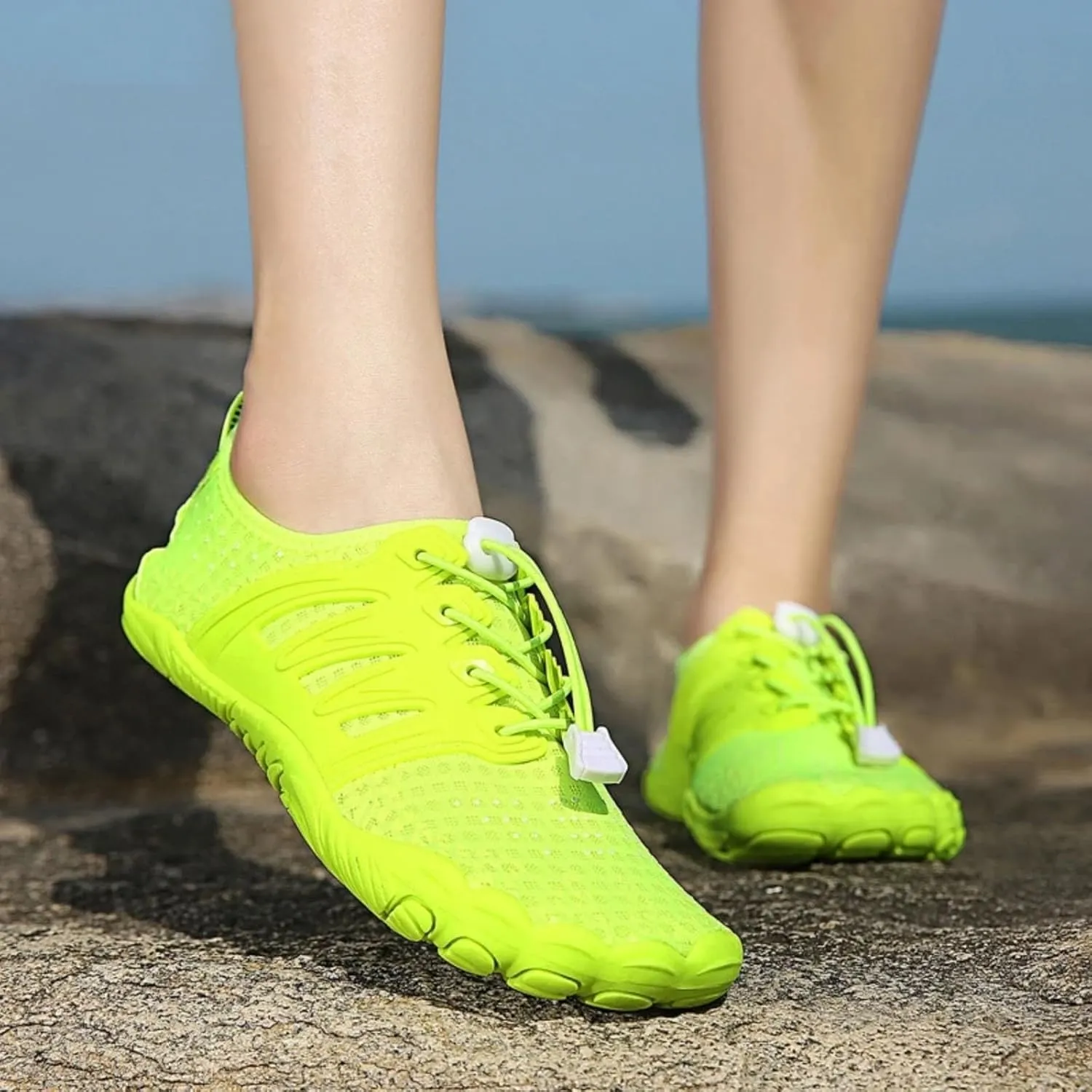 Womens Slip On Minimalist Wading Shoes Non Slip Water Shoes Beach Sports Quick-Dry Barefoot for Boating Fishing