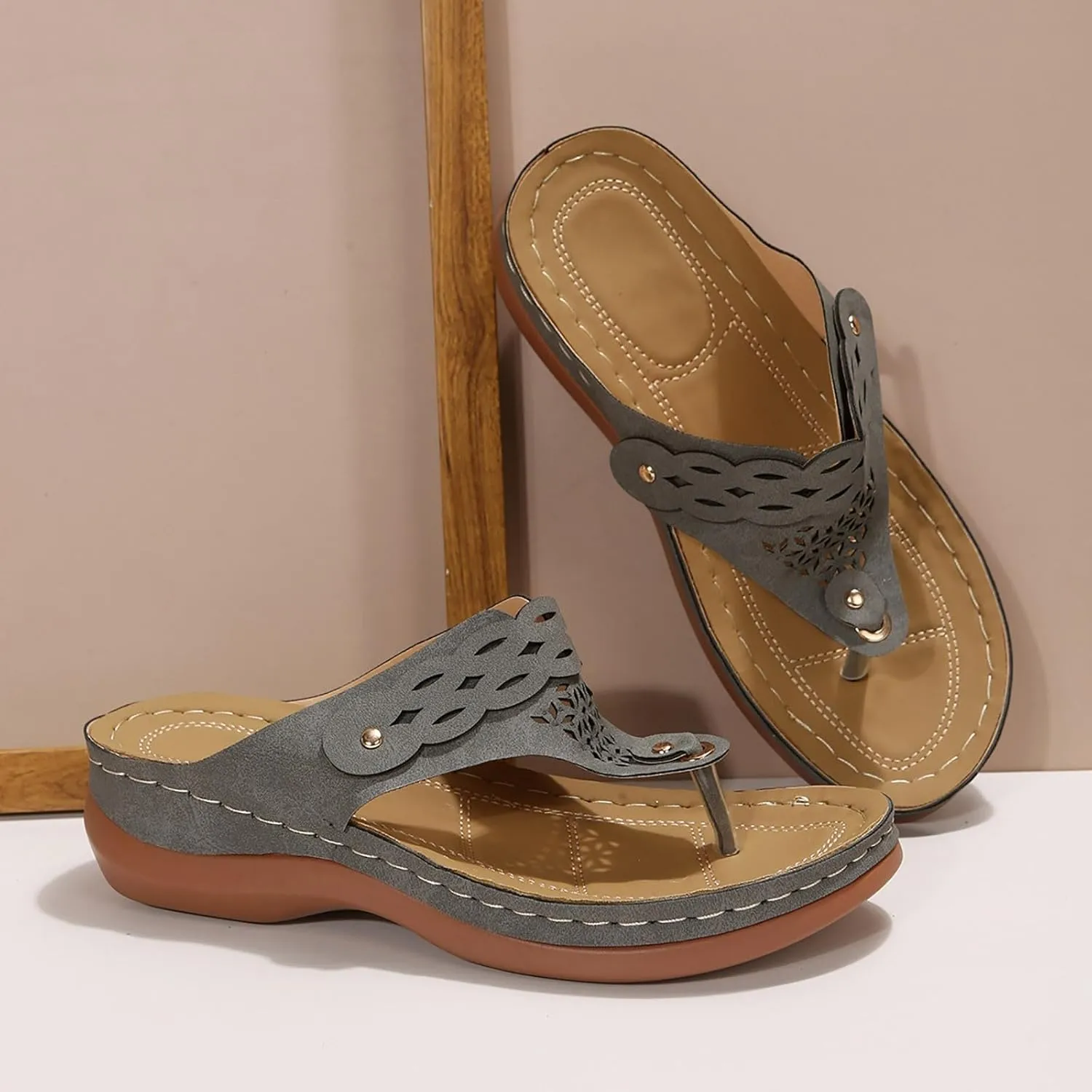 ZSpzx Women Wedge Sandals 2025,Summer Ladies Dress Non-Slip Arch Support Walking Footwear Breathable Comfortable Beach Vacation Slippers Slip-On Clip Toe Casual Shoe Flip Flops Daily Wear Soft Cushion